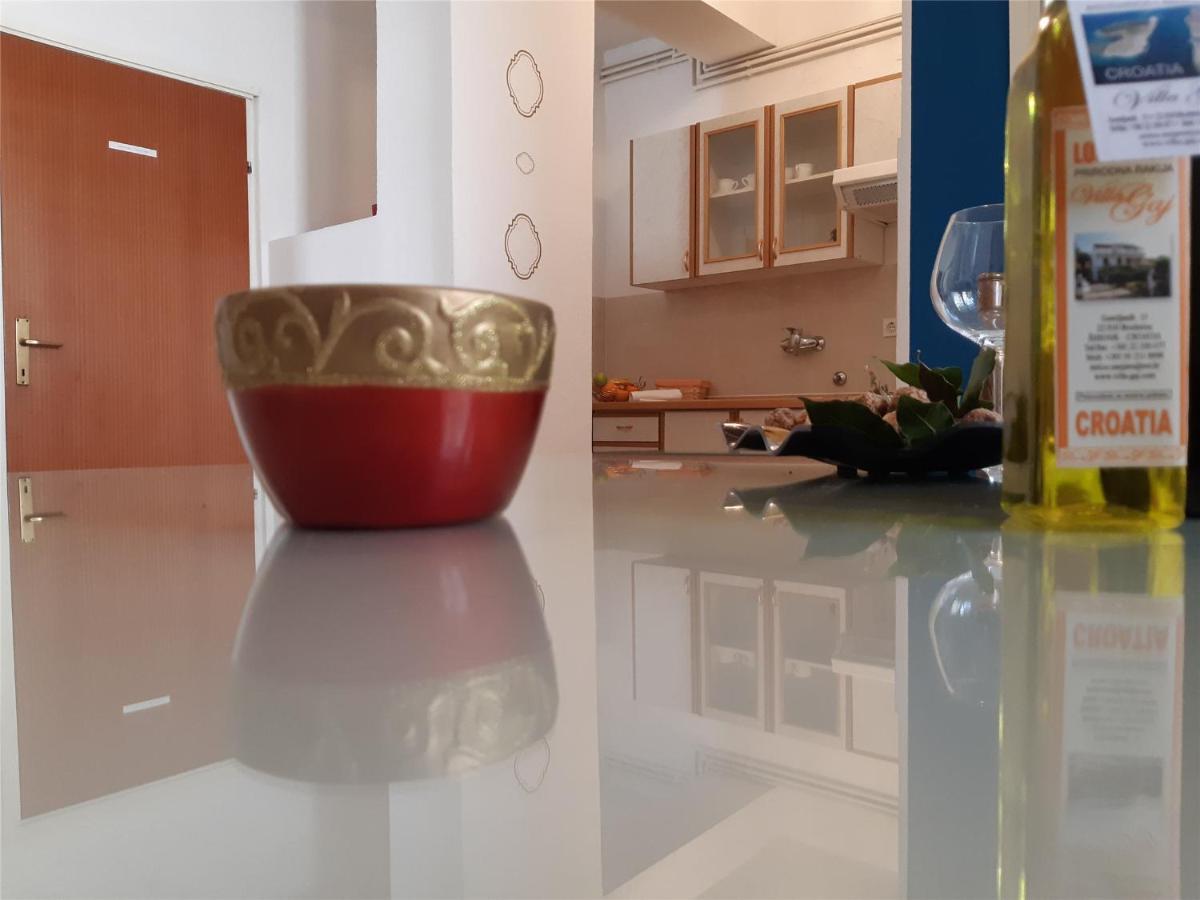 Apartments Gaj 브로다리카 외부 사진